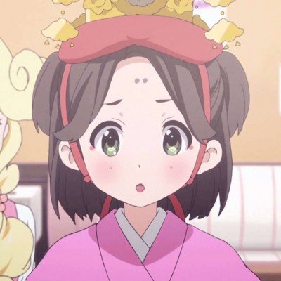 西湖现“群鱼乱舞”